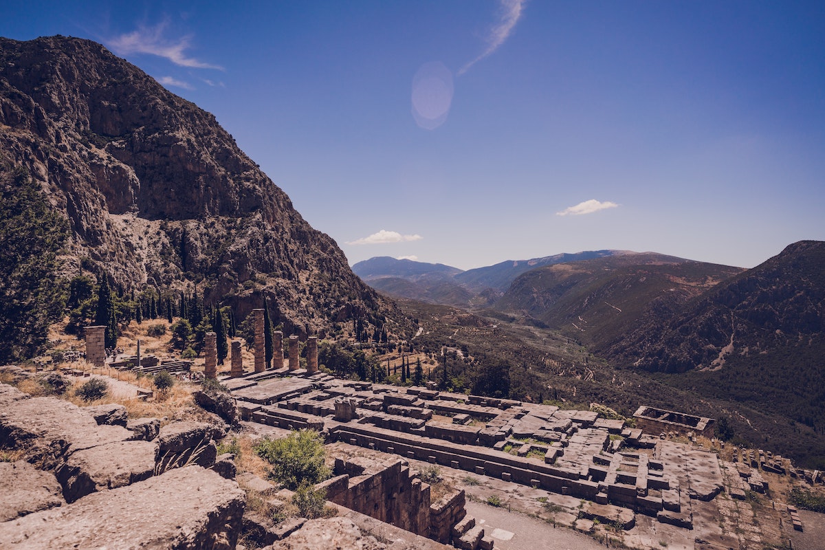 Delphi temple